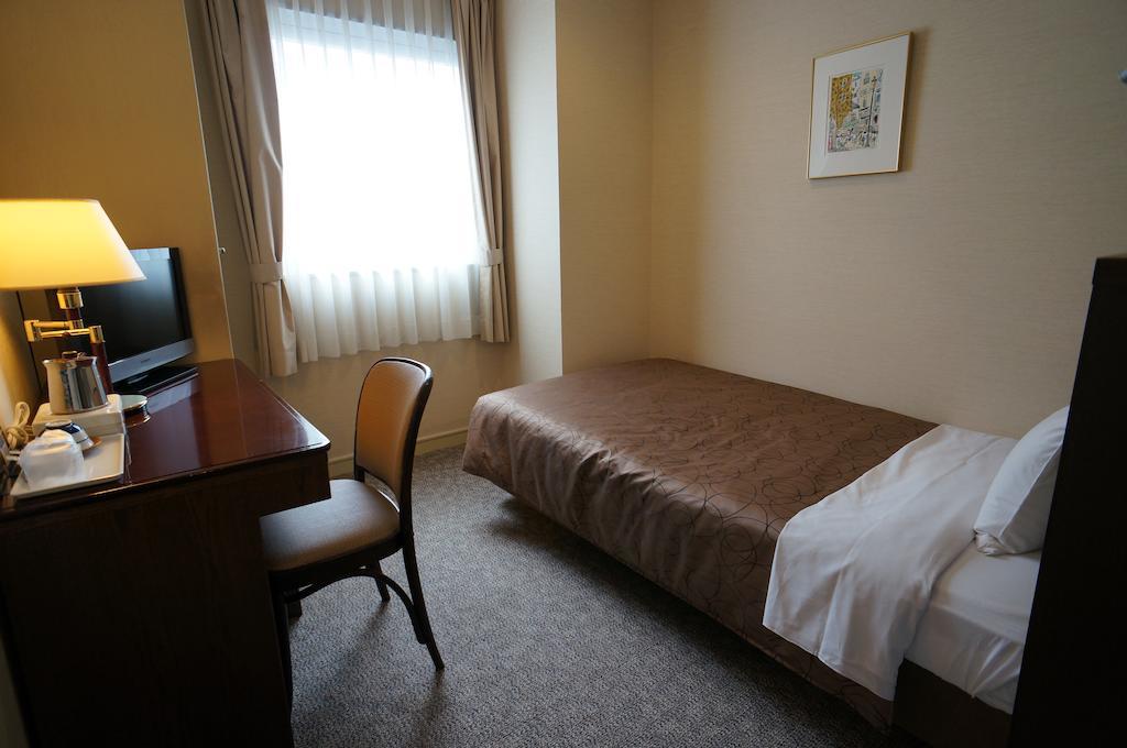 Asakusa Central Hotel Токио Экстерьер фото